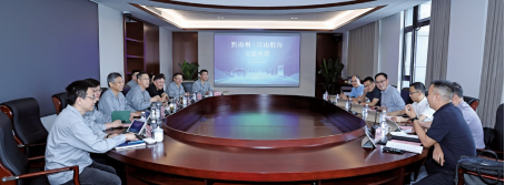 黔南州委书记洪湖鹏到公司考察调研 image